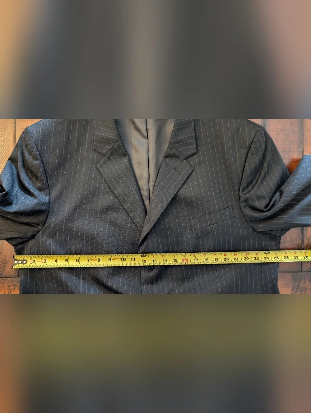 Jones New York Men's Black Pinstripe 2 Piece 3 Button Suit 100% Wool 50L 42x29